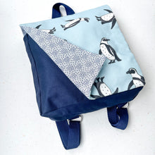 Load image into Gallery viewer, Kiddies Penguin Backpack
